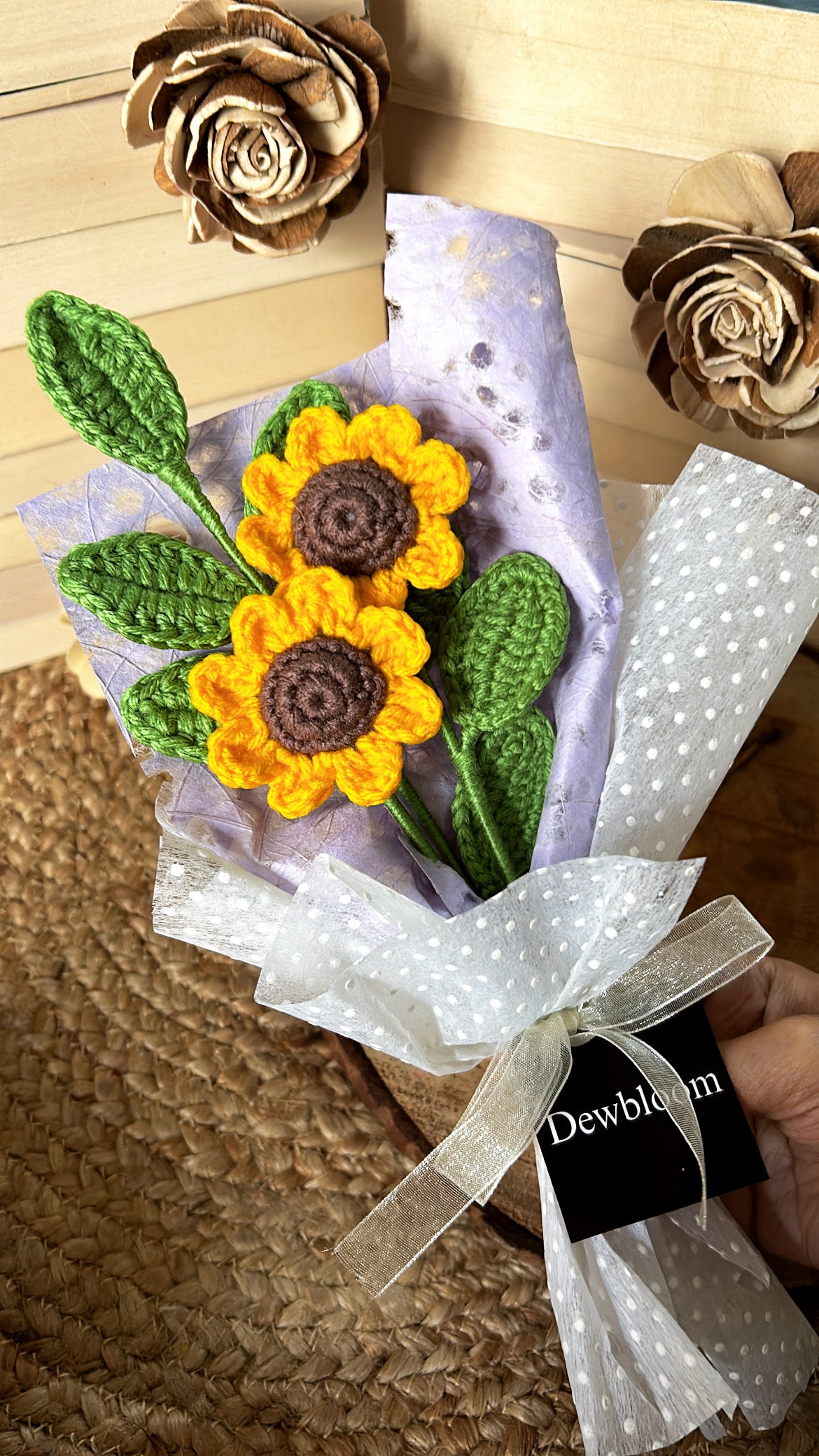 Sunflower Leaf Strand Bouquet