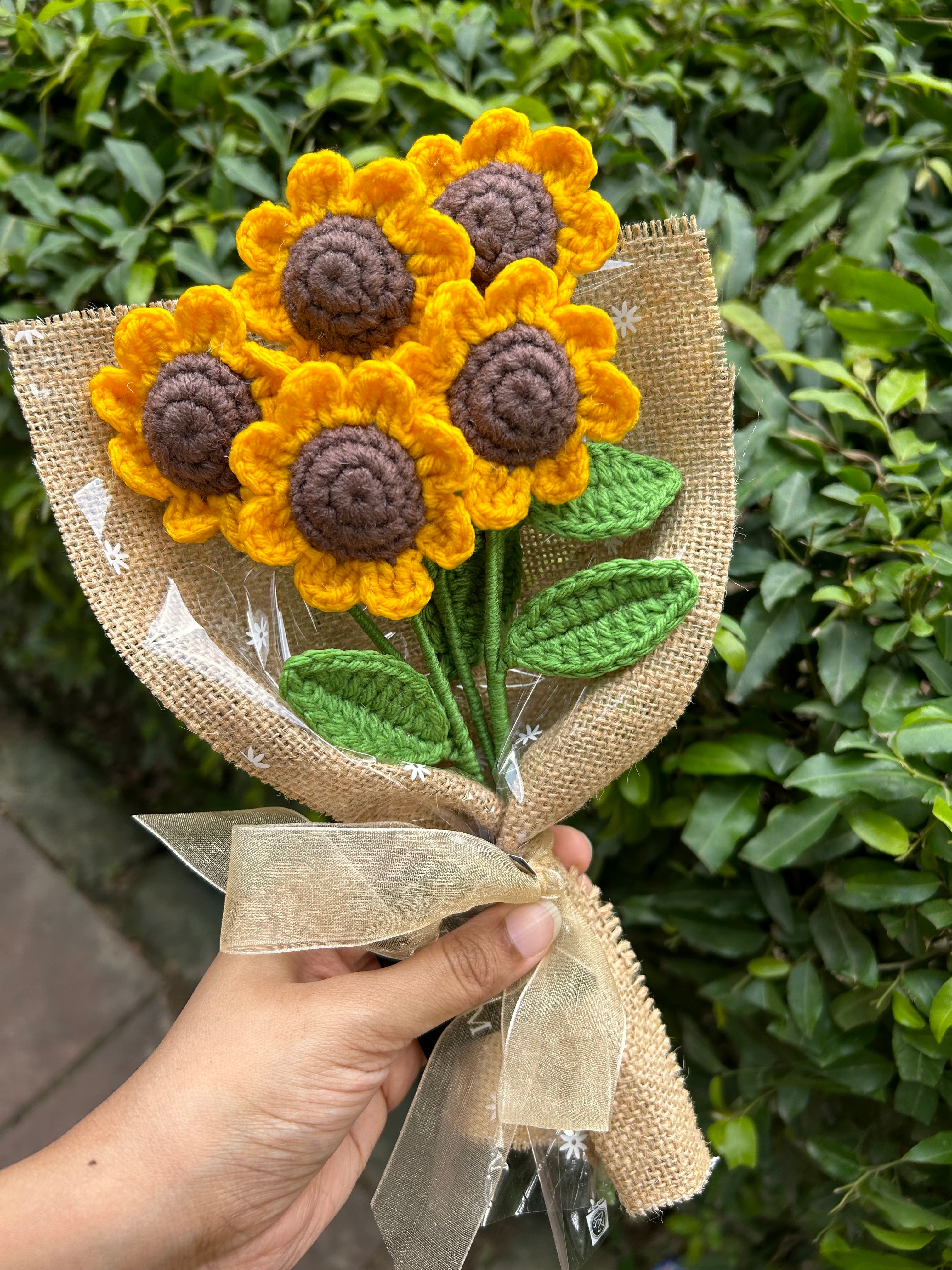 5 small sunflower Bouquet
