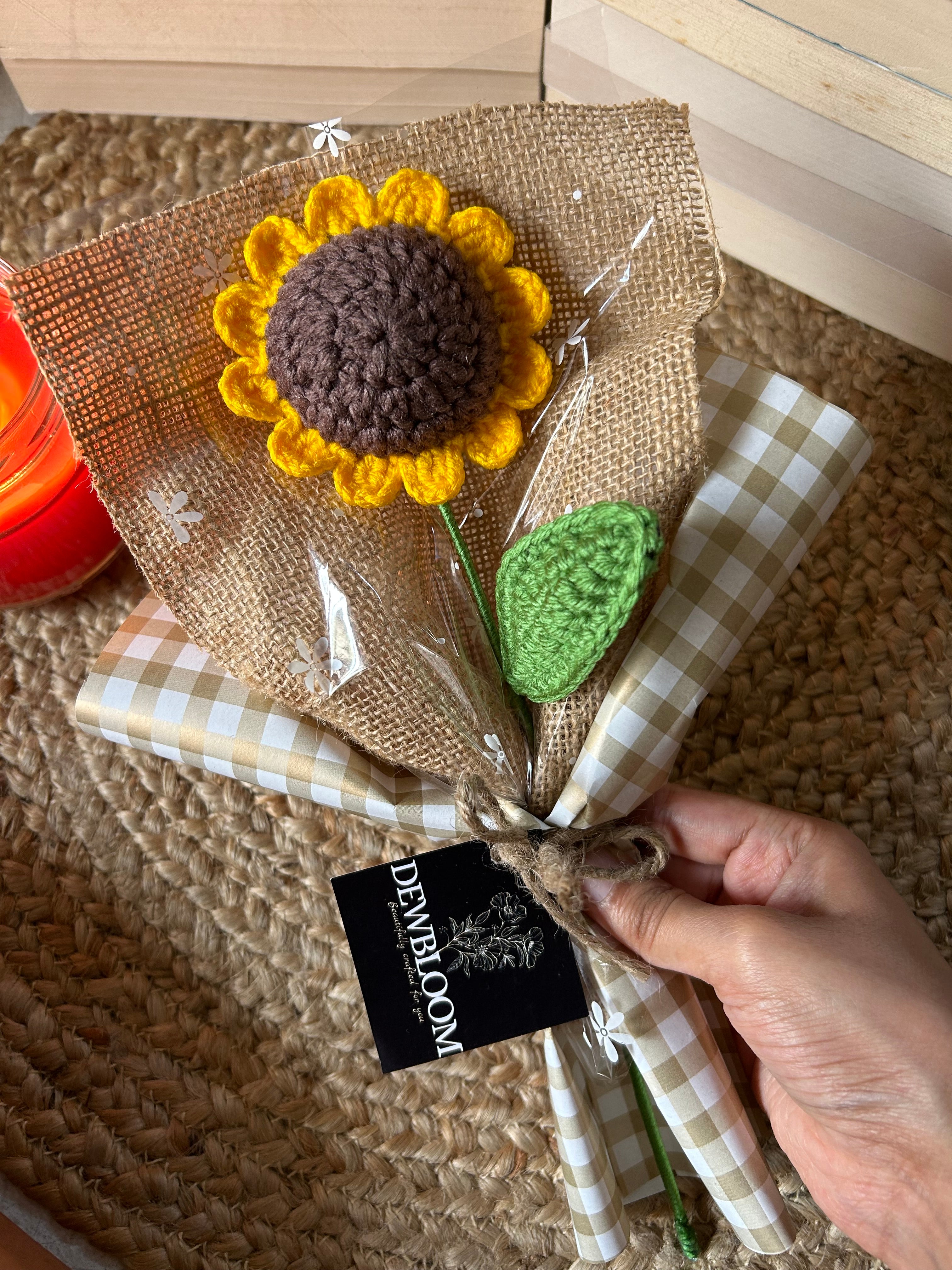 Sunflower Bouquet (Round Petal)