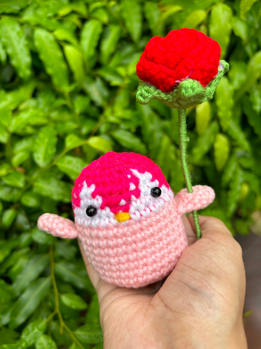 Pingu with flower