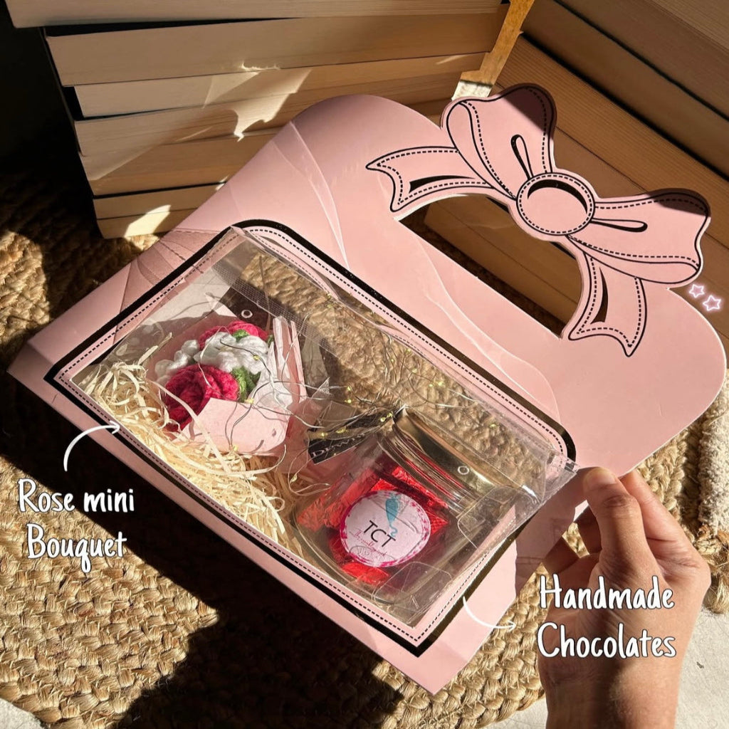 Valentine’s Hamper (only for Delhi)